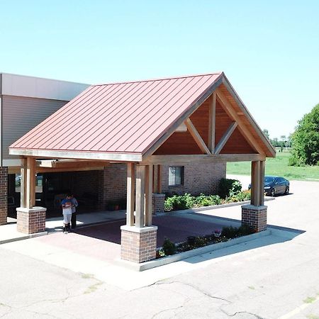 Prairie Inn Vermillion Экстерьер фото