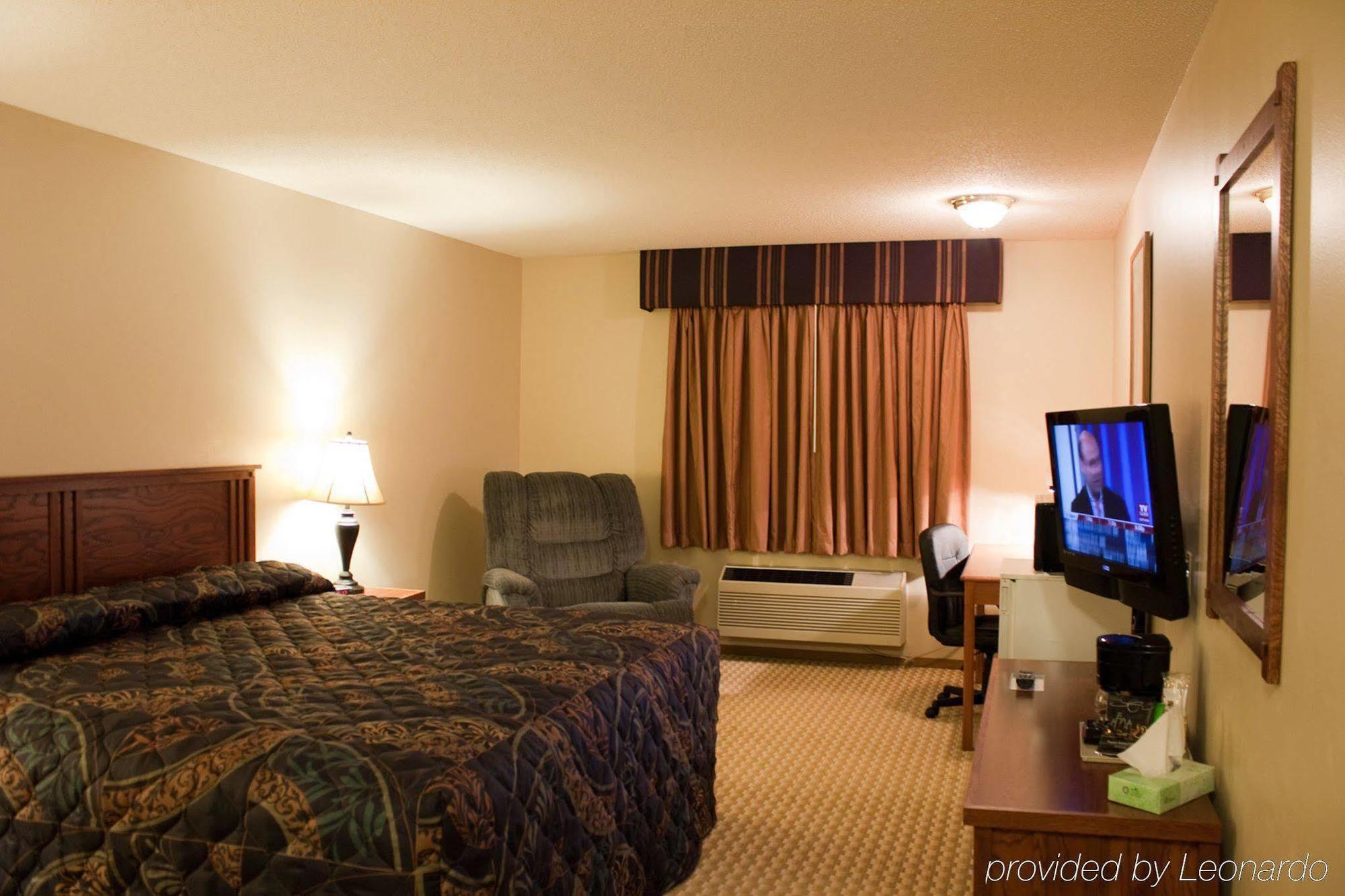 Prairie Inn Vermillion Экстерьер фото