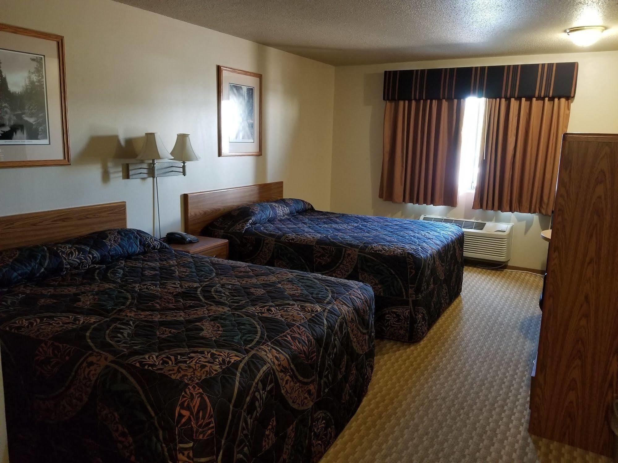 Prairie Inn Vermillion Экстерьер фото